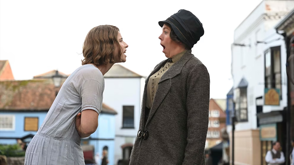 When Edith Swan (Olivia Colman) accuses Rose Gooding (Jessie Buckley ...